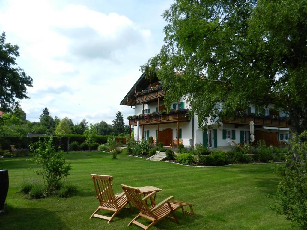 Landhaus Marinella Hotel Garni Bad Wiessee Exterior photo